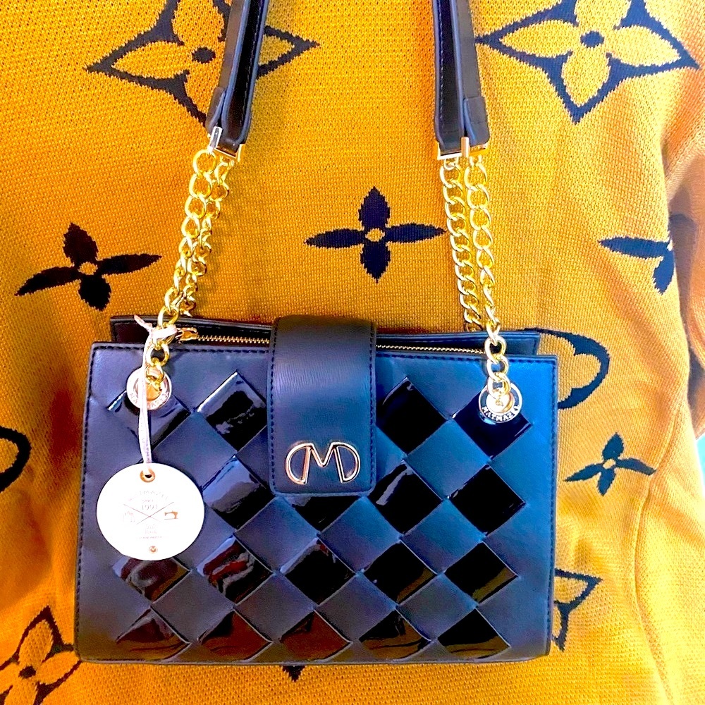 NWT Authentic Matmazel designed 5 pockets  Leather Tote shoulder bag .